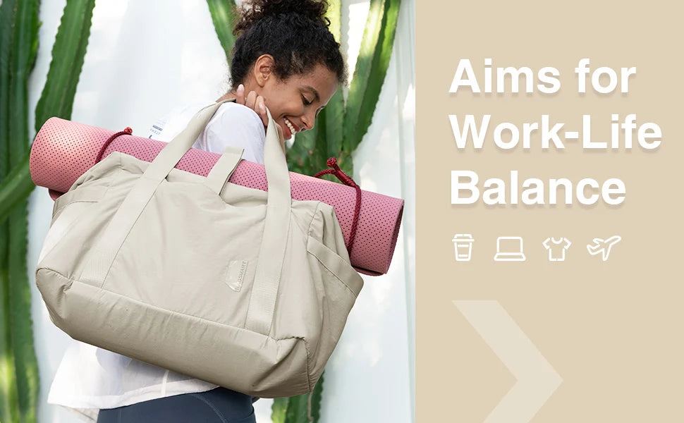 BAGSMART Gym Bag for Women Carry