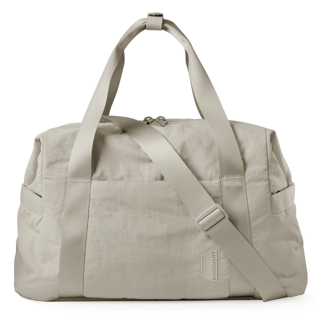 BAGSMART Gym Bag for Women Carry