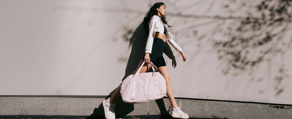 BAGSMART Gym Bag for Women Carry