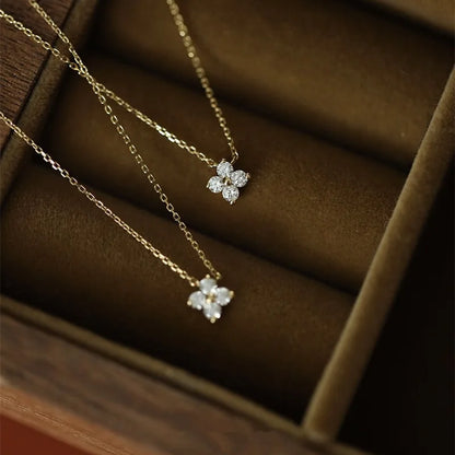 Lnngy Moissanite Four-leaf Flower Pendant Necklace Niche Light Luxury 925 Sterling Silver Chain Necklace for Women Friend Gift