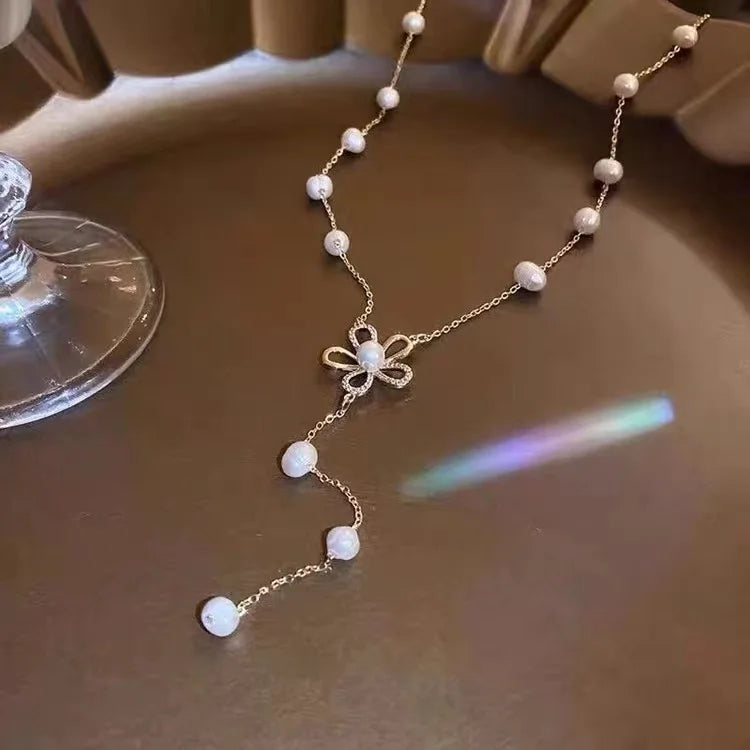 Vintage Zircon Flower Pearl Necklace