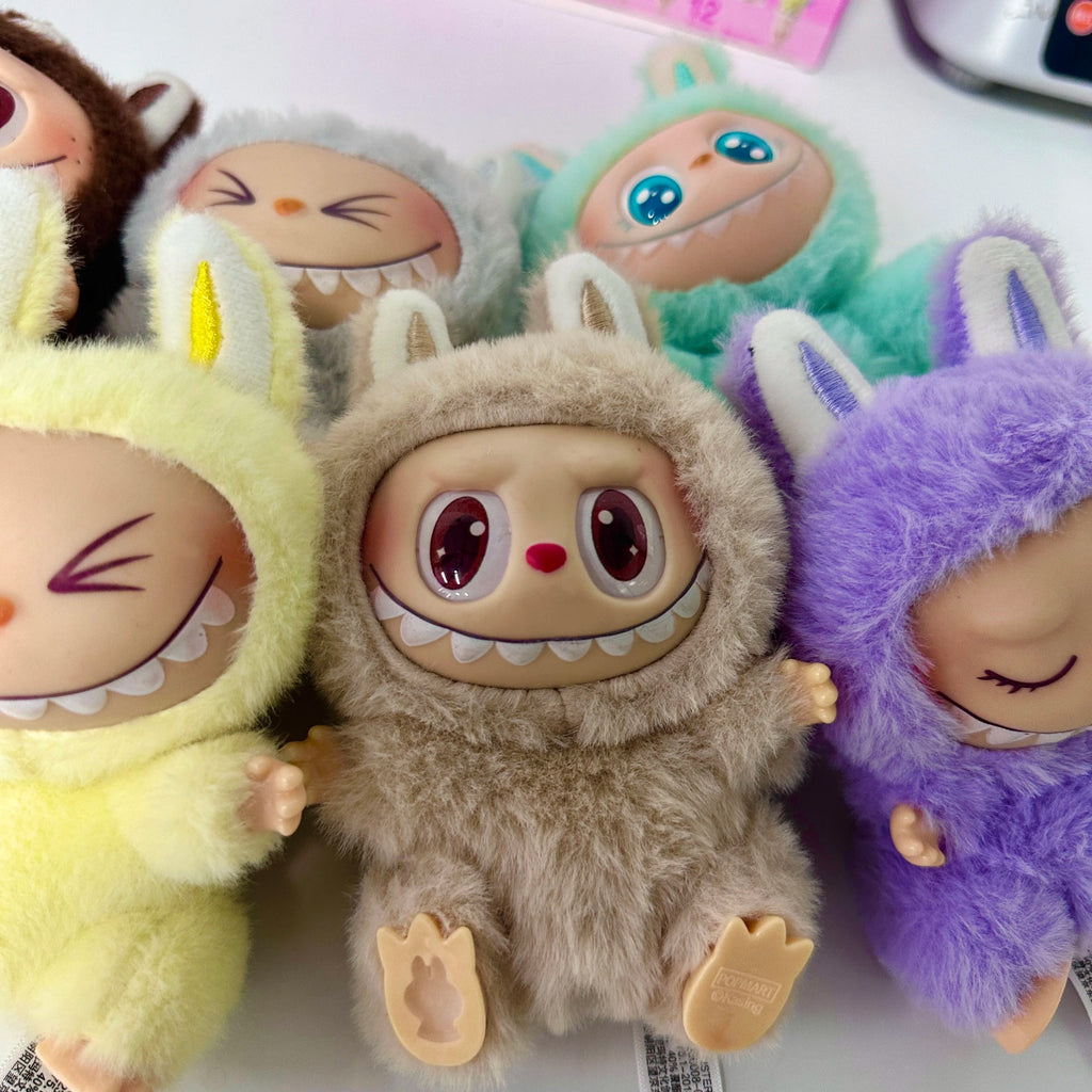Kawaii Monsters Labubu Have A Seat Series Vinyl Face Doll Model Toy Blind Box Keychain