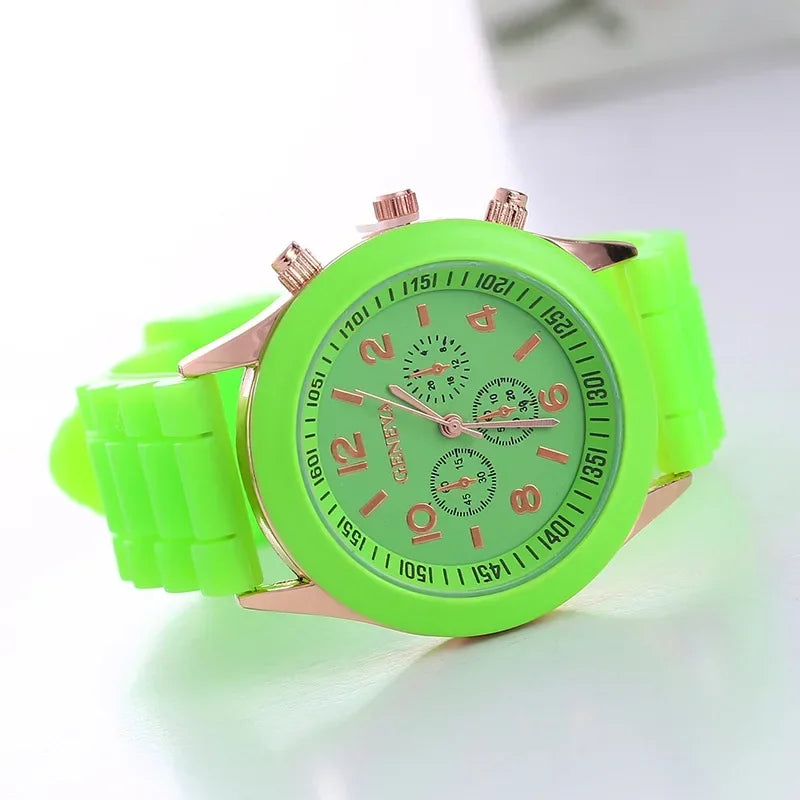 Famous Brand Geneva Ladies Fashion Watch Male and Female Student Silicone Quartz Wristwatch Clock Wholesale Relogio Feminino