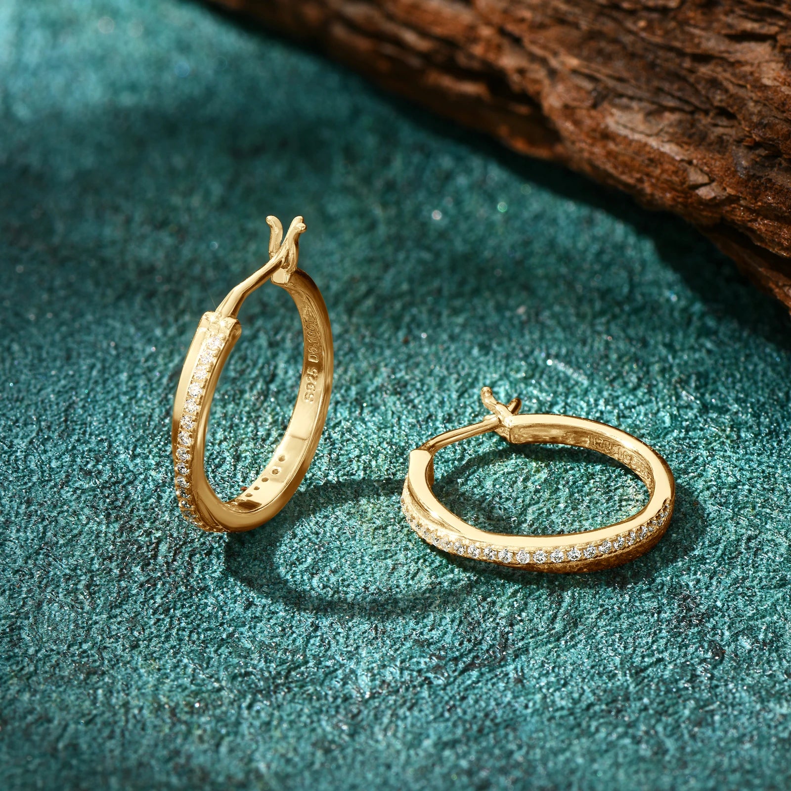 Anziw Classic Real Moissanite Hoop Earrings 925 Silver 18K Gold Plated Clip Earrings