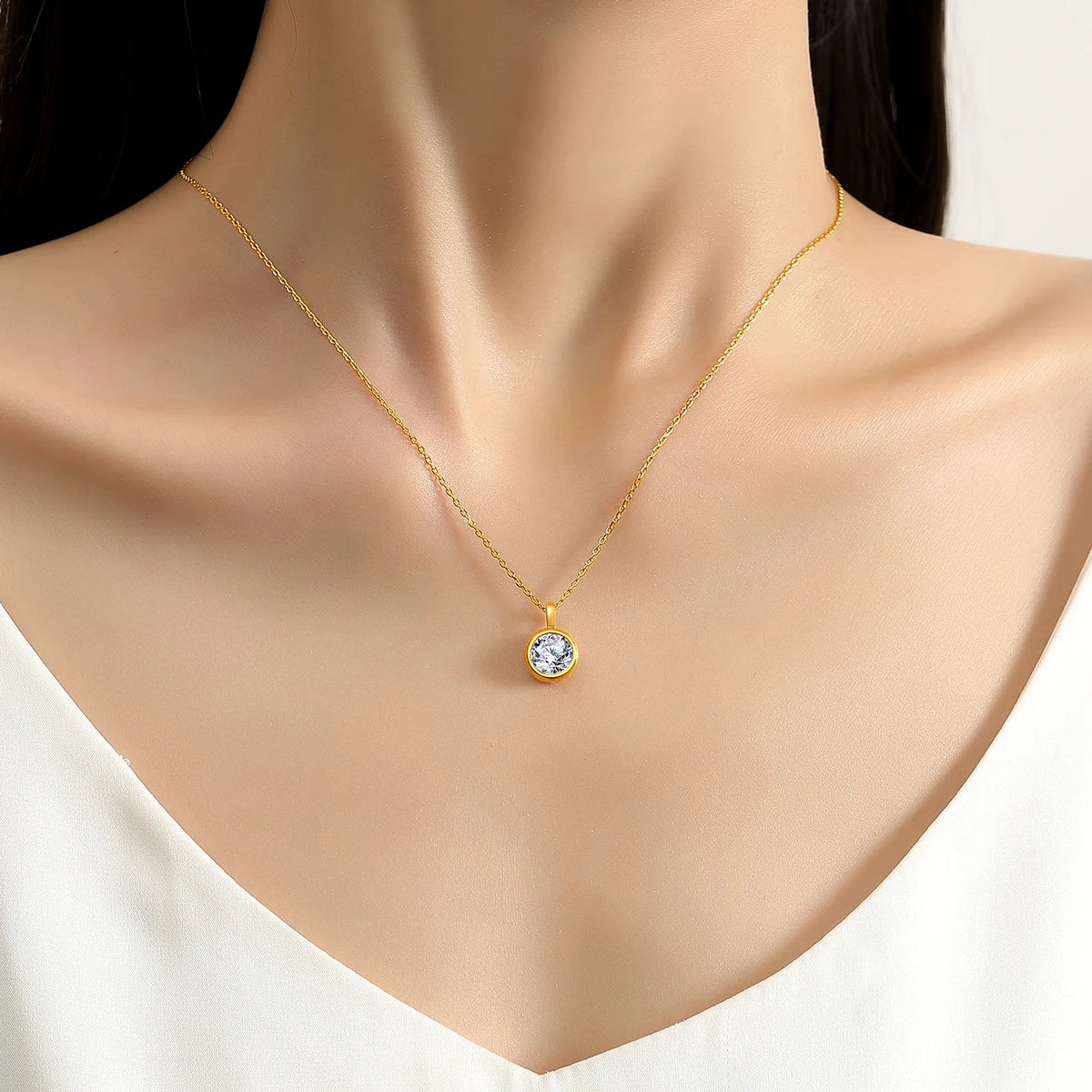 18K Gold Moissanite Necklace 1CT AU750 Pendant