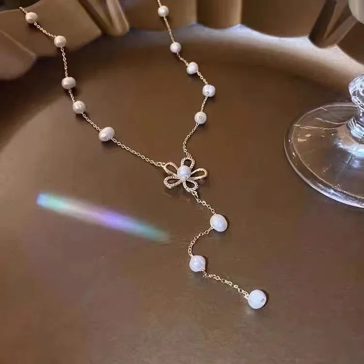 Vintage Zircon Flower Pearl Necklace