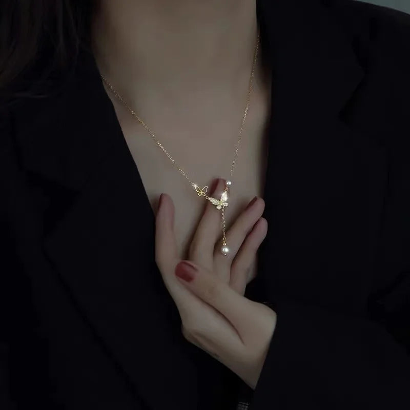 Vintage Zircon Flower Pearl Necklace