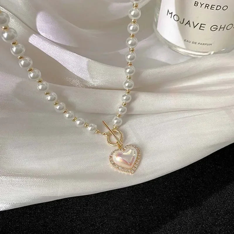 Imitation Pearls Collar Vinatge simulated Pearl Pendant Neck Necklace For Women Simple OT Buckle Clavicle Chain Party Jewelry