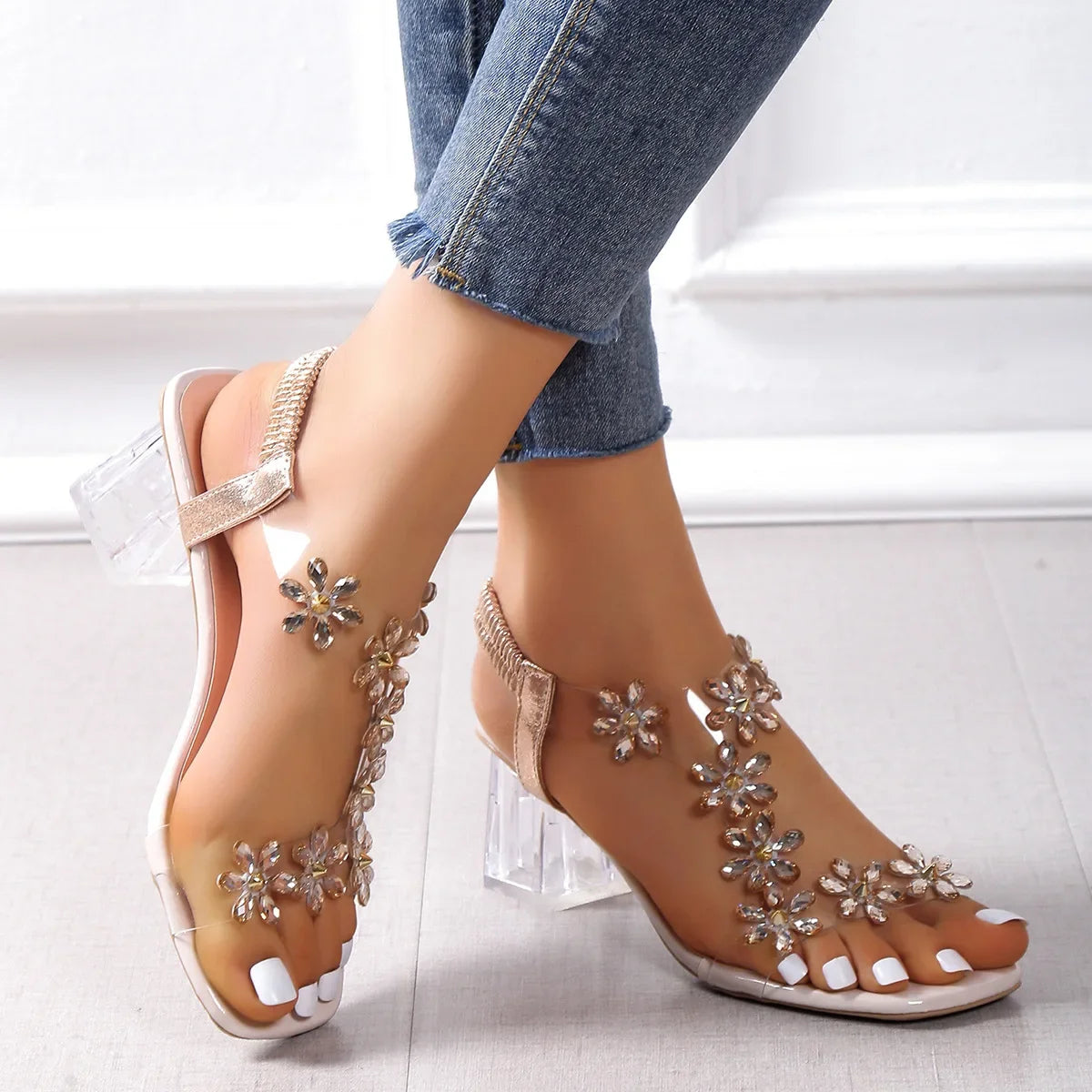 Women;s Sandals Pvc Crystal Flower Shoes for Women Decoration Chunky Heel Sandals Ladies Back Strap Fashion Shoes Female2024