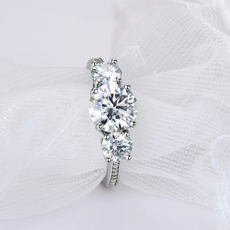 Anziw 3-stone Real 3.6CT Moissanite Ring