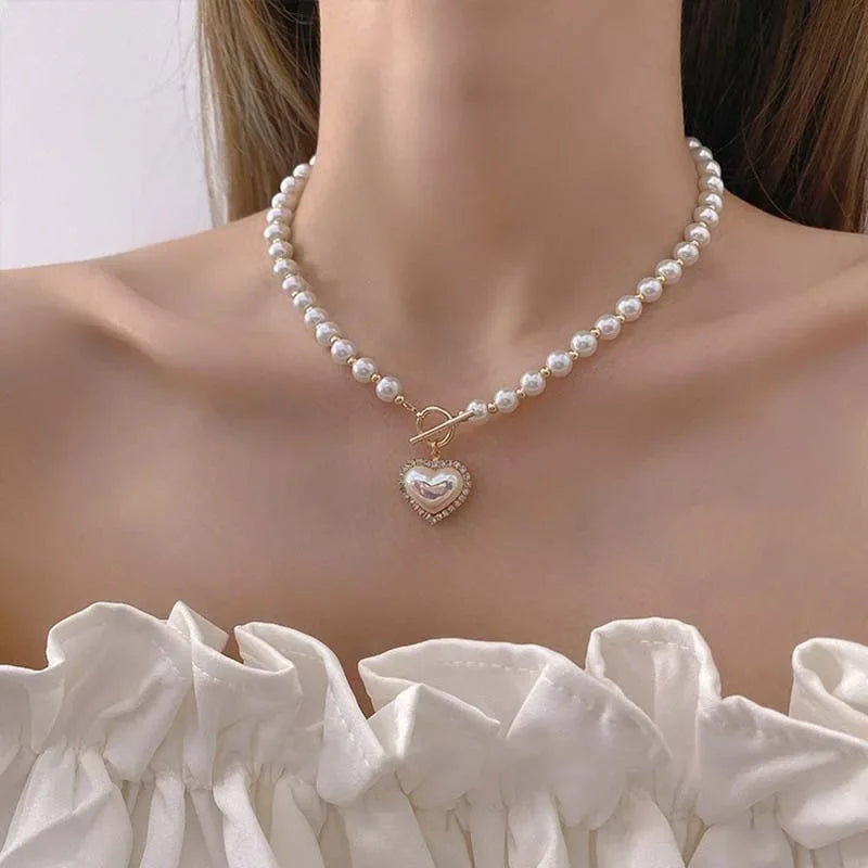 Imitation Pearls Collar Vinatge simulated Pearl Pendant Neck Necklace For Women Simple OT Buckle Clavicle Chain Party Jewelry